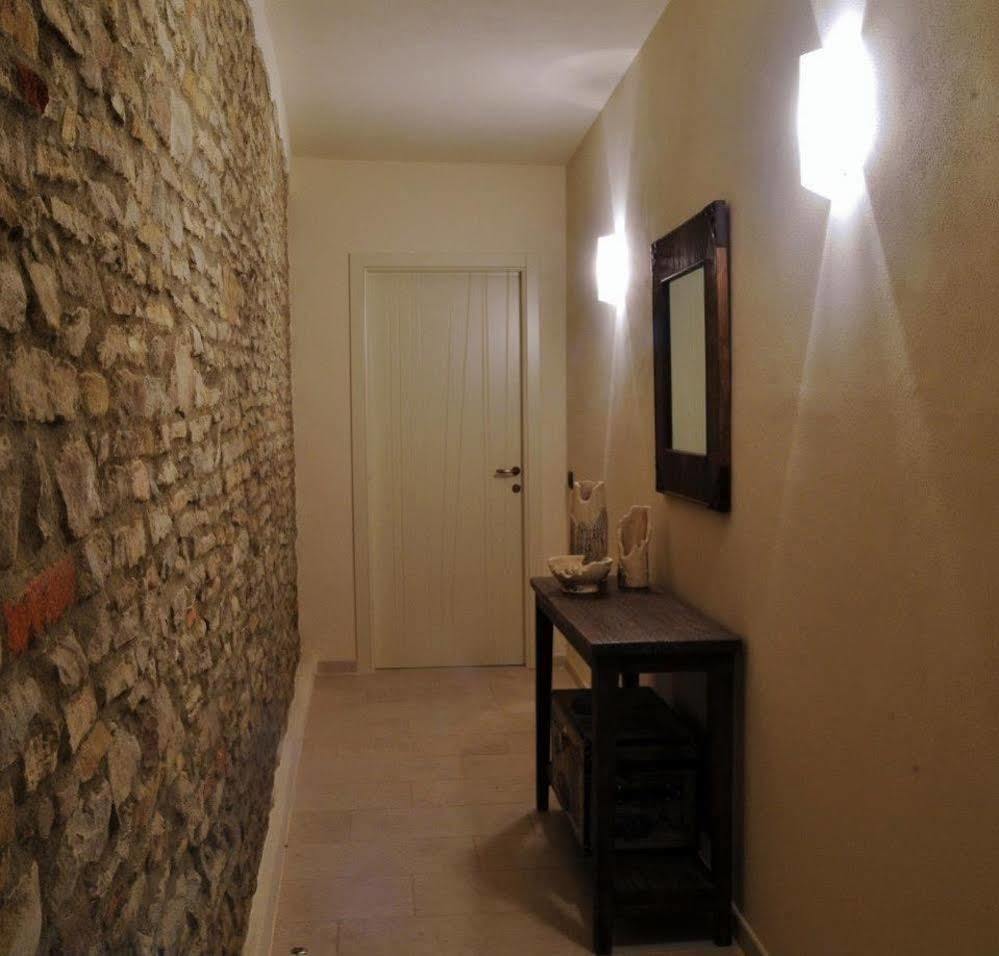 Hotel La Rola à Albaretto della Torre Extérieur photo
